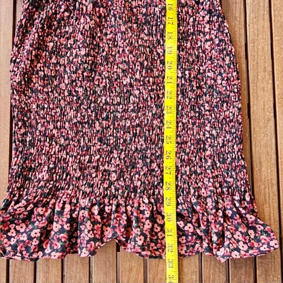 ZARA ~ Rust Floral Mini Dress w/Smocked Skirt & Peek-a-Boo Back ~ Size Large - Picture 15 of 15